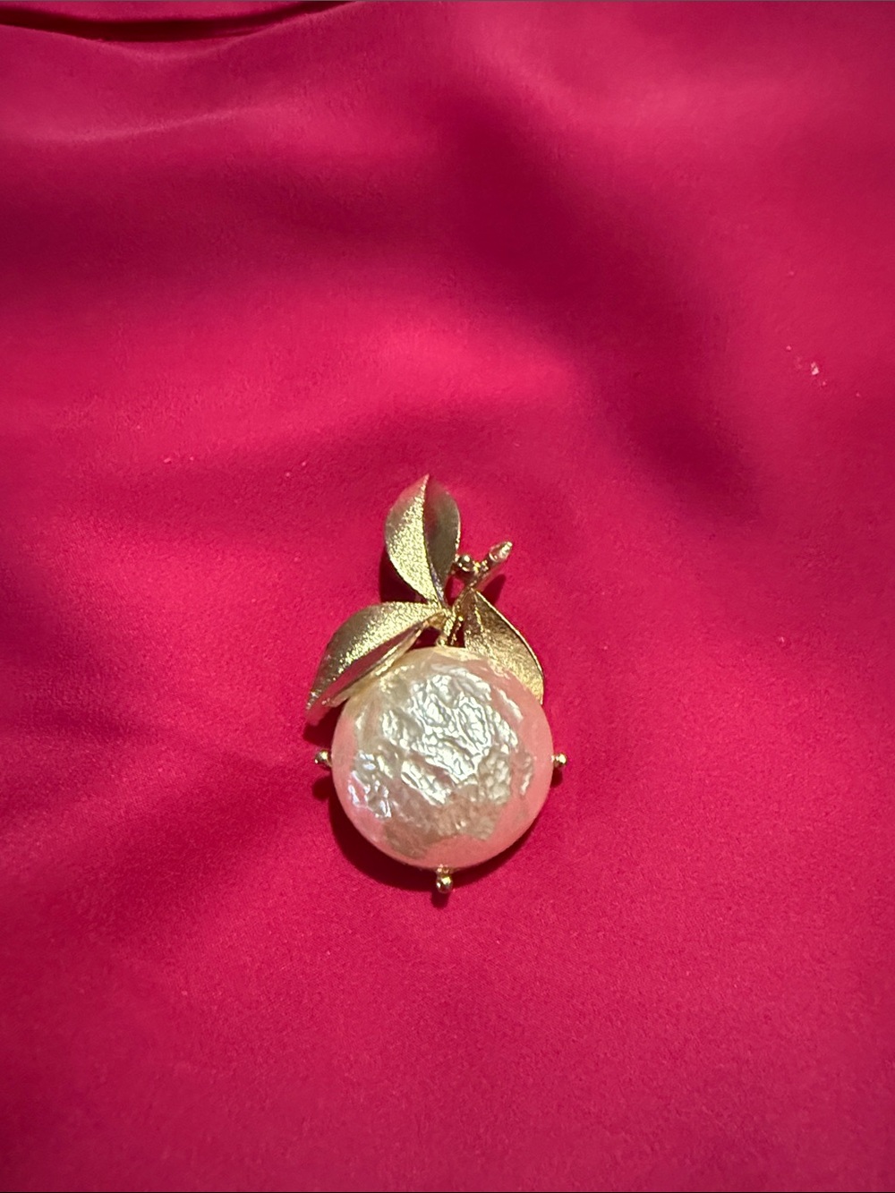 Gold Leaf Pink Mother-of-Pearl Pendant